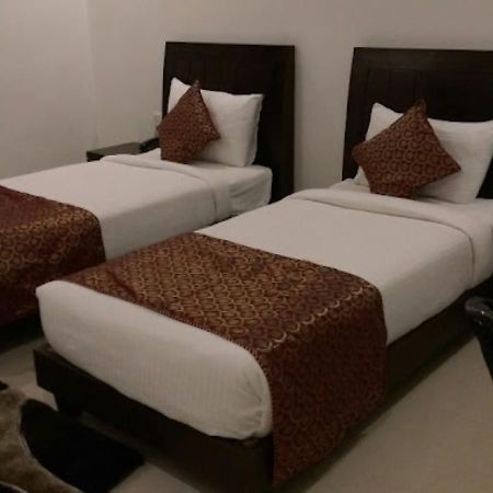 Hotel Zion Inn Váránaszi Kültér fotó