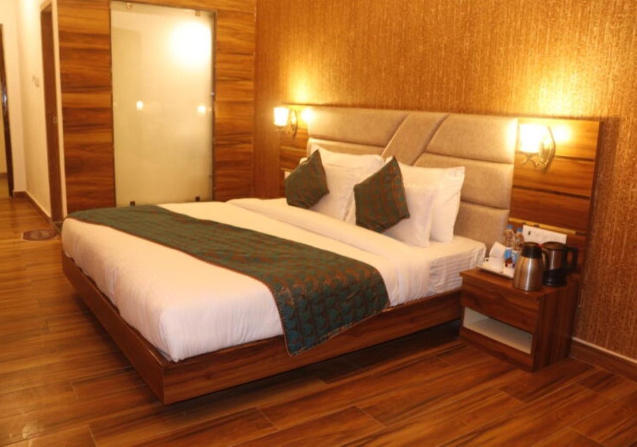 Hotel Zion Inn Váránaszi Kültér fotó