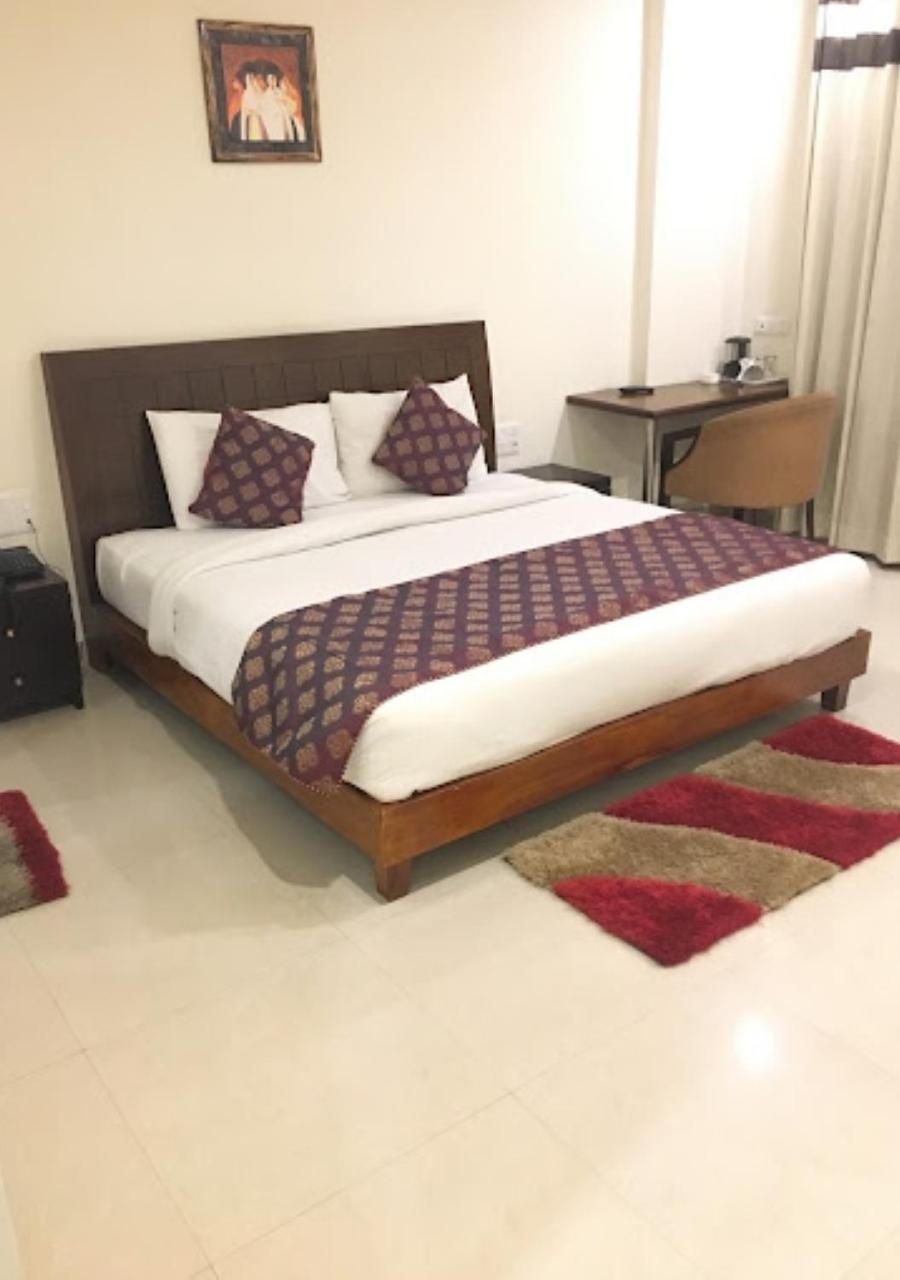Hotel Zion Inn Váránaszi Kültér fotó