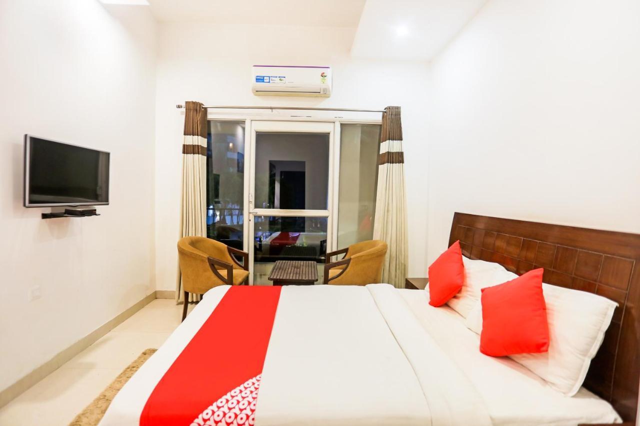 Hotel Zion Inn Váránaszi Kültér fotó